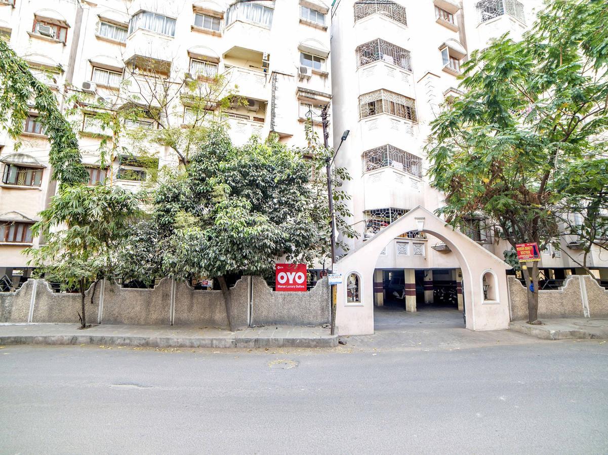 Oyo 674 Apartment Hotel Manar Luxury Suites ไฮเดอราบัด ภายนอก รูปภาพ