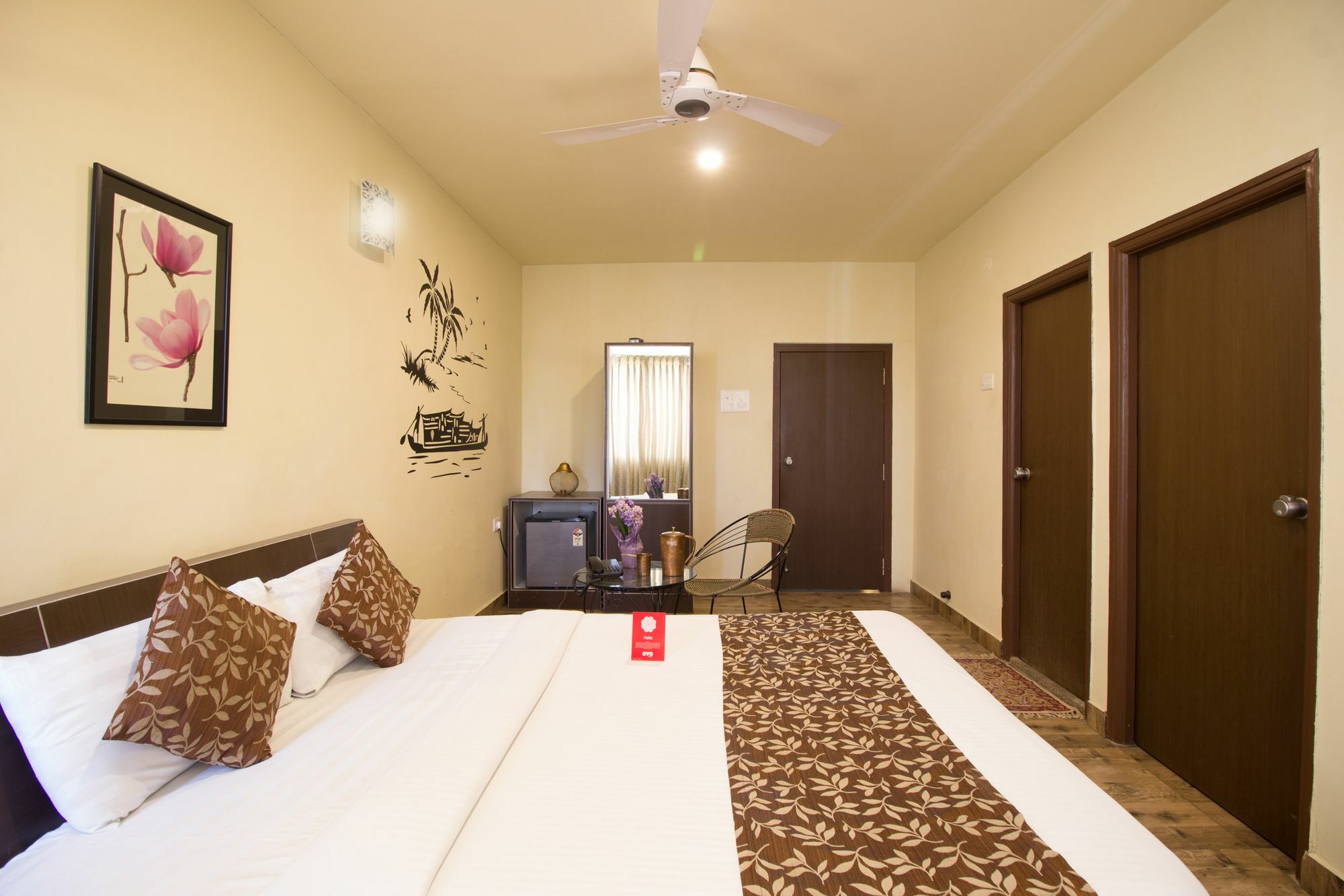 Oyo 674 Apartment Hotel Manar Luxury Suites ไฮเดอราบัด ภายนอก รูปภาพ
